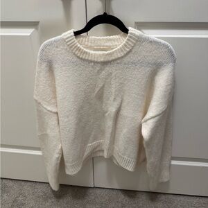 Abercrombie & Fitch White Sweater